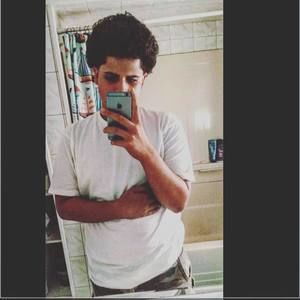 Meet your Posher, Devin